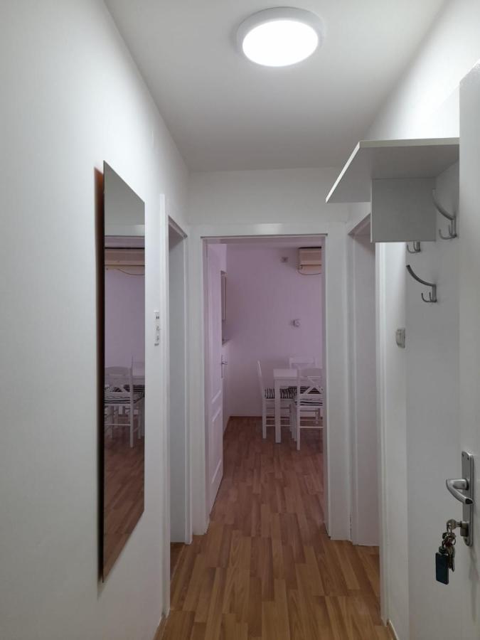 Apartman Giovanni Aranđelovac Eksteriør billede