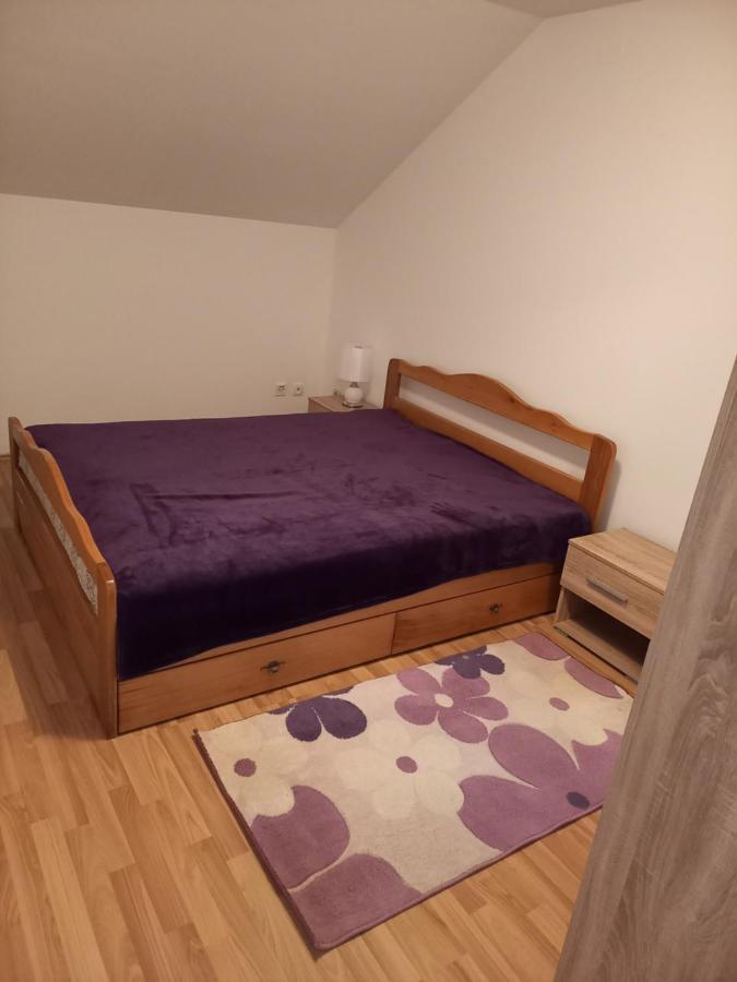 Apartman Giovanni Aranđelovac Eksteriør billede